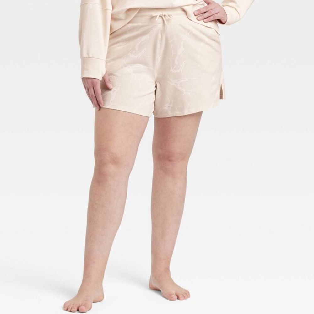 NWT All in Motion Size 3X Ivory Beige French Terry Shorts